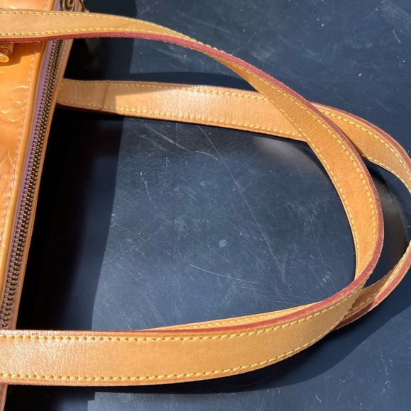 Louis Vuitton Vernis Houston handbag Peach 🍑 - Picture 12 of 14